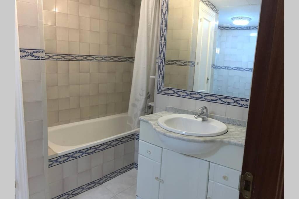 1 Minute From Cathedral. Feel The Heart Of Seville Exterior photo